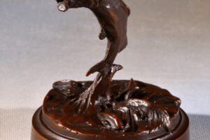 Liz Lewis - Tarpon Mini, bronze, 3.25 x 4